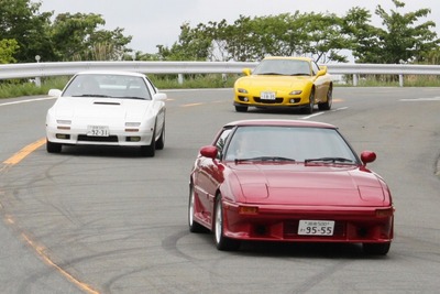 歴代マツダ RX-7 を箱根で乗り比べ 画像