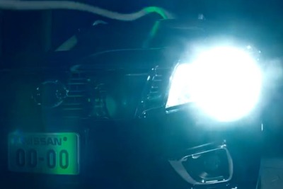 日産の謎の新型車、正体はピックアップトラック…表情見えた 画像