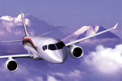 三菱航空機、P&WからMRJ初号機に搭載するエンジンを受領 画像
