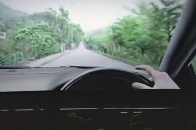 フォルクスワーゲンの衝撃CM、運転中に携帯電話を使った結末［動画］ 画像