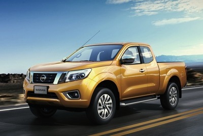 日産、新型ピックアップトラック NP300ナバラ を世界初公開…約11％の燃費向上 画像