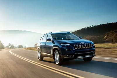 ジープ 2車がリコール…クルーズコントロールに意図しない加速の可能性 画像