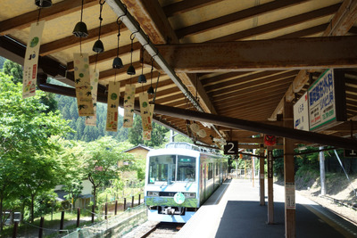 叡山電鉄、「悠久の風」号運転…車内に南部風鈴 画像