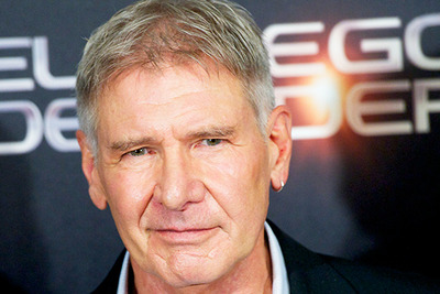 フォースのご加護を…ハン＝ソロ負傷で“戦場”から一時撤退 画像