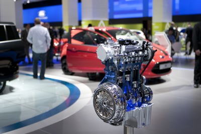 インターナショナルエンジンオブザイヤー2014…フォードの1.0エコブーストが3年連続で受賞 画像
