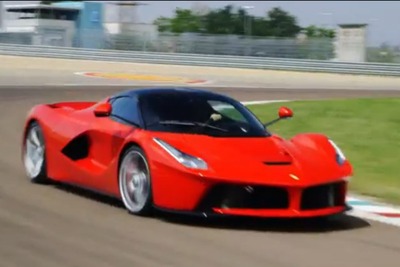 フェラーリ の頂点、ラ・フェラーリ をテスト…963psのハイブリッドを試す［動画］ 画像