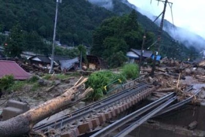 橋りょう流失の中央本線、復旧は1か月以上か 画像
