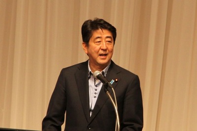 【国際女性ビジネス会議】安倍首相がサプライズ登壇、世界の女性の元気を日本がリードする 画像