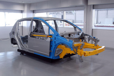 【日産 安全ミーティングリポート】その2 進化したゾーンボディとは? 画像