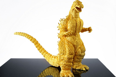 1億5000万円の純金ゴジラが展示 画像