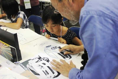子どもたちにモノづくり体験を…キッズエンジニアで現役カーデザイナーがスケッチ指南 画像