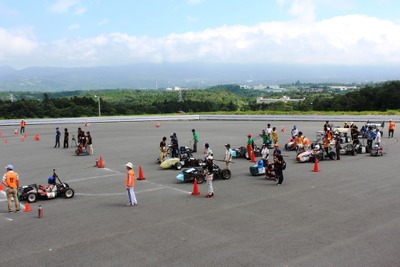 全日本学生フォーミュラ大会試走会…9月の本番に向けて最終調整 画像