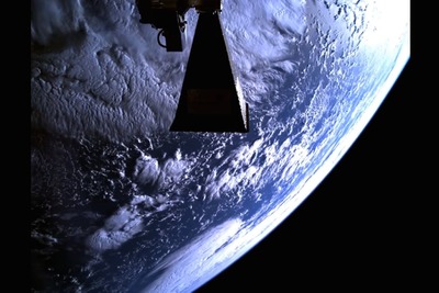 打ち上げ直後のロケットを宇宙から見る［動画］ 画像