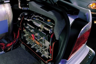 エンジン止めても電装品使いたい放題? ---BMWの新技術 画像