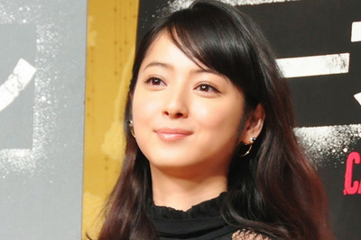 佐々木希、憧れのオーランド・ブルームから美貌を絶賛され「照れますね」 画像