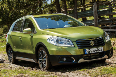 スズキのハンガリー生産車 SX4 Sクロス、クオリティー・プロダクト賞を受賞 画像