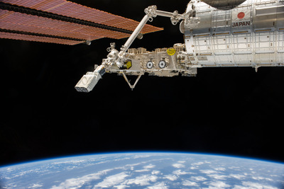 ISS「きぼう」から意図せず衛星放出…米企業の超小型衛星放出機構で 画像