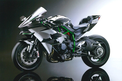 【インターモト14】カワサキ、スーパーチャージャー搭載のバイクなど3車種を出展 画像