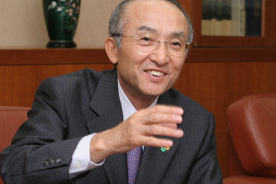渡辺トヨタ社長「他社を大きく凌駕する技術開発を」 画像