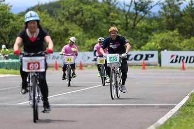 ママチャリ4時間耐久レース、2014年シリーズはSUGOで
