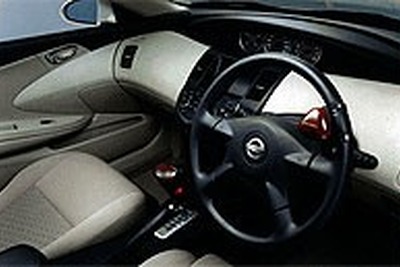 無骨なイメージを一新!! 身障者向け車両もデザインを 画像