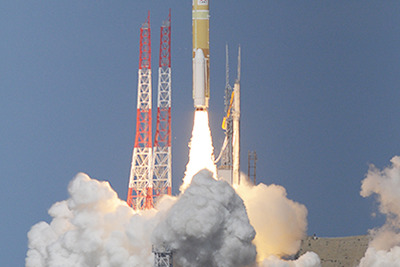 下村文科大臣、H-IIAロケット25号機の打上げ成功で「世界最高水準の信頼性の確立に向け前進」 画像
