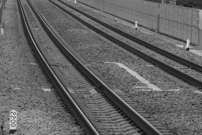 バンコクの空港アクセス鉄道、故障で運行速度低下 画像