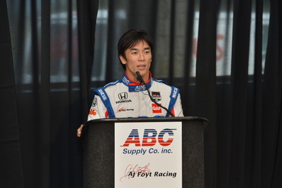 佐藤琢磨、2015年もA.J.フォイト・レーシングからインディカーに参戦 画像