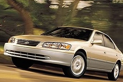 4年連続人気ナンバーワンはトヨタ『カムリ』、ただしそれは不名誉な… 画像