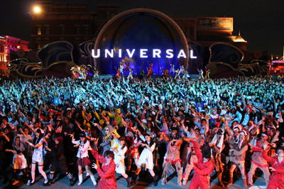 USJに踊るゾンビ2000体…空前の“ハロウィーン・イベント” 画像