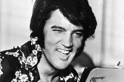 エルヴィス・プレスリー生前の私物300点がイギリスで展示へ 画像