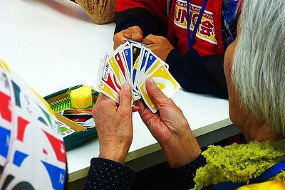 最高齢97歳「子どもなんかに負けんぞいね！」…60-90代シニアがUNO大会でガチンコ勝負 画像