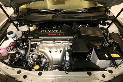 【トヨタ カムリ 新型発表】エンジンは摩擦低減で性能向上 画像