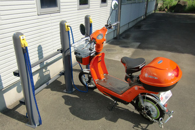 景観に配慮した新型バイク駐輪機が藤沢市に登場 画像