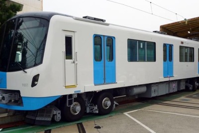 札幌市東豊線の新型車が完成…側面にも行先表示器設置 画像