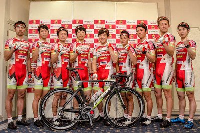 宇都宮ブリッツェンがチームプレゼンテーションを開催…2015年の目標を宣言 画像