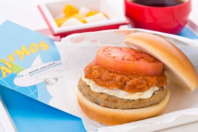 JALのAIRモスバーガー第5弾は「JALスペシャル」 画像