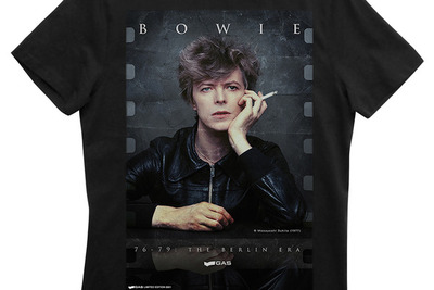 デヴィッド・ボウイのシリアルナンバー付きTシャツ限定発売 画像