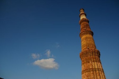 覆面の男がクトゥブ・ミナール近くで発砲、1名死亡…インド 画像