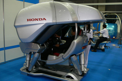 【人とくるまのテクノロジー展06】体験コーナー、一番人気はホンダ 画像