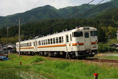 JR東海の気動車、ミャンマーへ…キハ40系とキハ11形の28両 画像