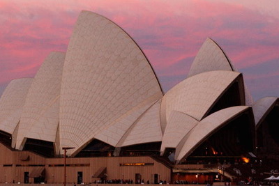 女性だけの飲酒は厳禁…50年前までは閉鎖的だったオーストラリア 画像
