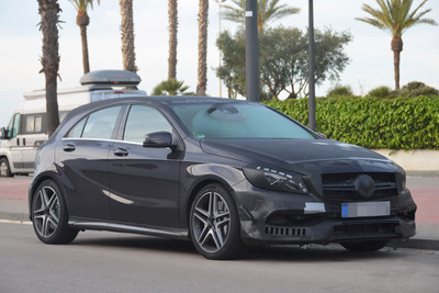メルセデス A45 AMG 改良型、380馬力で2016年デビュー! 画像