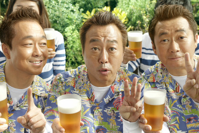 あえてCGを使わず、そっくりさんを揃えたCM…桐谷美玲が仰天 画像