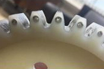 岐阜大など、炭素繊維織物で強化した樹脂製歯車を開発…自動車軽量化に貢献 画像