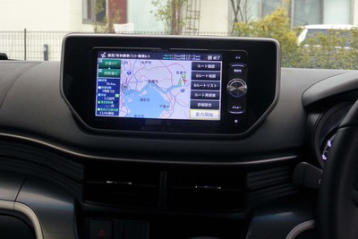 ダイハツ ムーヴに「楽ナビ」取付けてみた…思わぬ所に落とし穴も? 画像