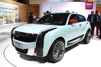 【上海モーターショー15】中国クオロス、BセグSUVを提案…「2 SUV PHEV」発表 画像