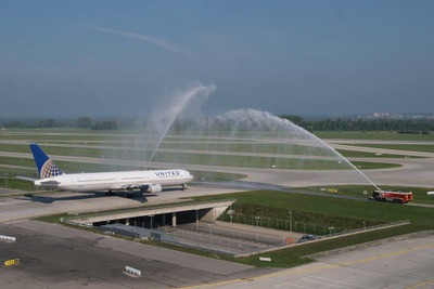 ミュンヘン空港、ヒューストン線就航1周年を祝う…ユナイテッド航空も呼応 画像