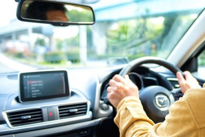 車の運転中にスマホの音声認識を利用したことがある人、3割以上に 画像