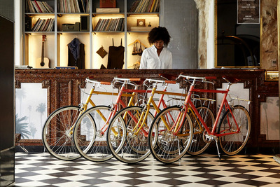 欧米デザインコンシャスホテルのブランドを冠した「トーキョーバイク」 画像